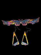 Load image into Gallery viewer, Butterflies Hairclip & Wooden Earrings Set