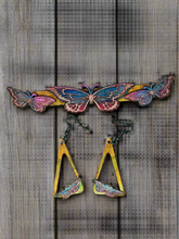 Load image into Gallery viewer, Butterflies Hairclip & Wooden Earrings Set