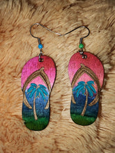 Load image into Gallery viewer, Flip Flop - Pendientes de madera
