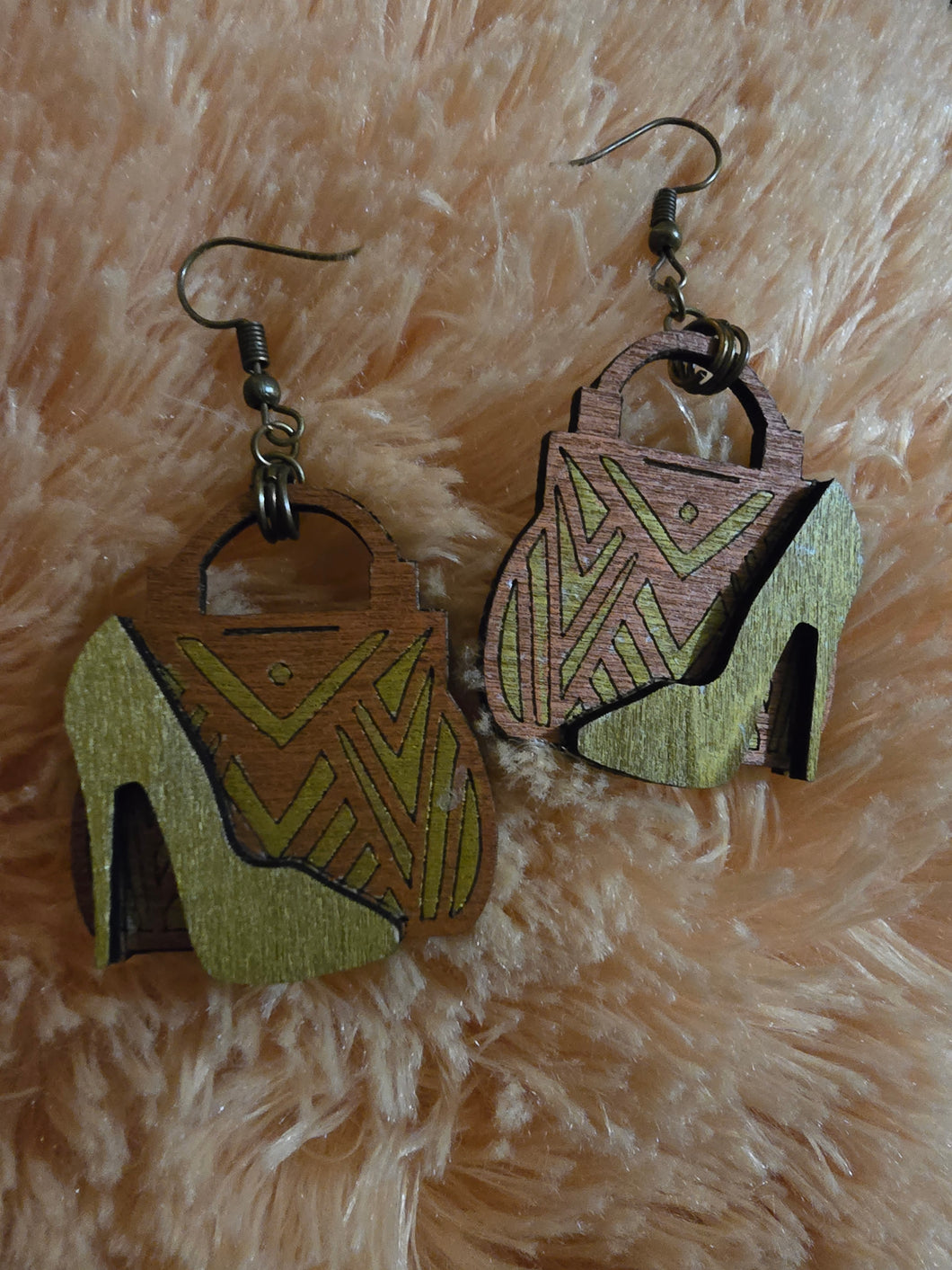 Bag & Heels 3D – Sassy Wooden Earrings.