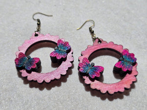 Mariposa Serena – Hand-Painted Wooden Butterfly Earrings