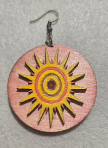 Sunheart – Hand-Painted Wooden Sun Earrings with Resin Center